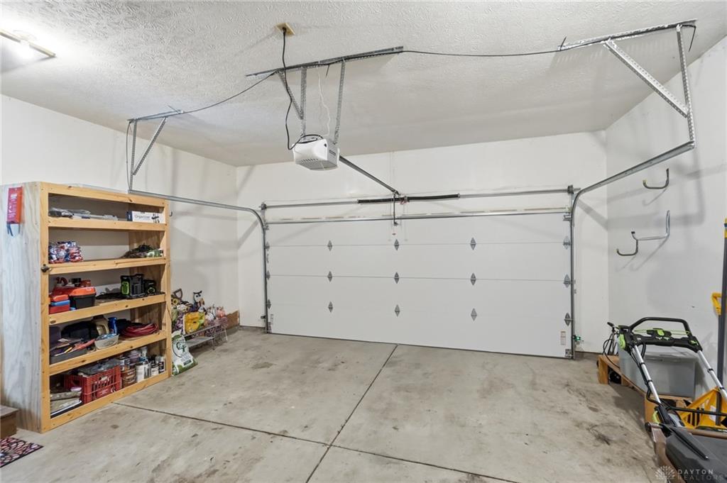 2112 Simon Property Photo 47