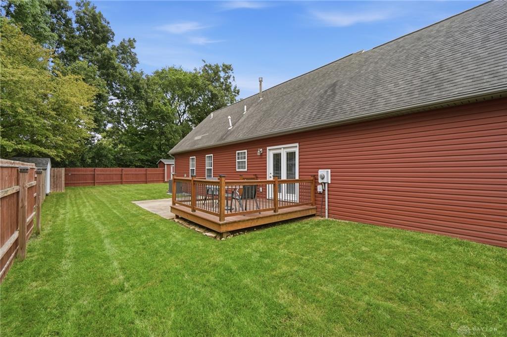 2112 Simon Property Photo 51