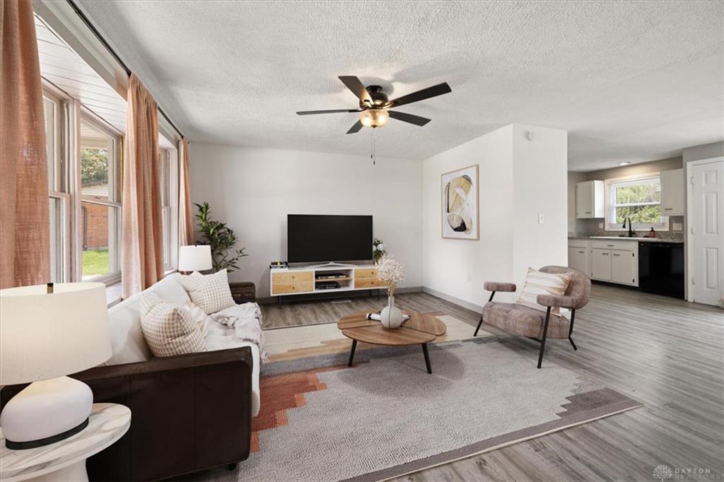 403 Swank Property Photo 11