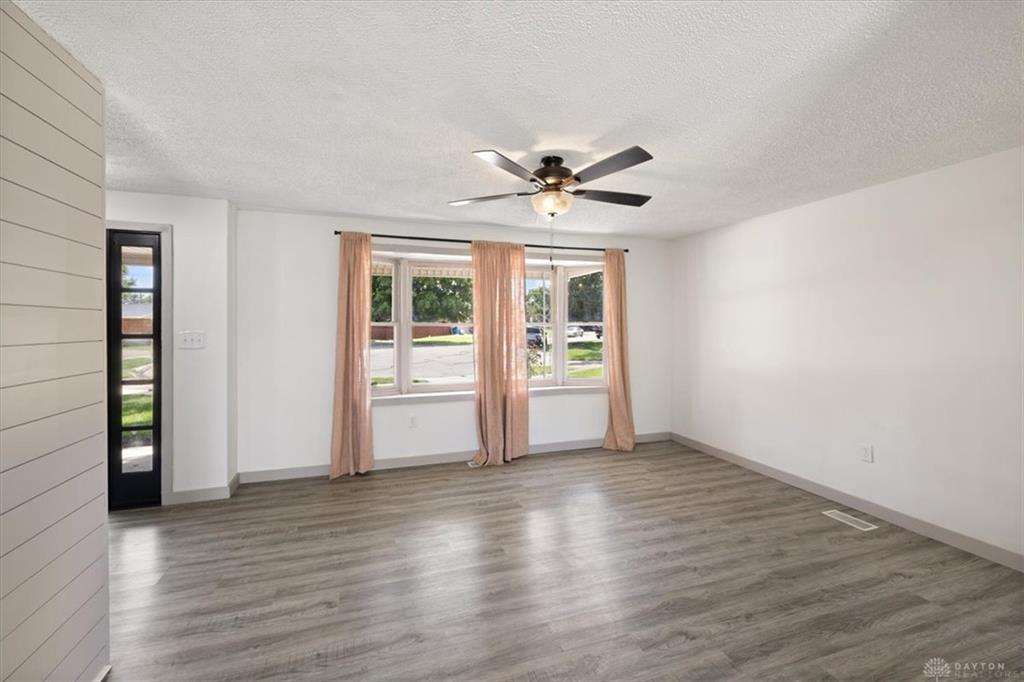 403 Swank Property Photo 13