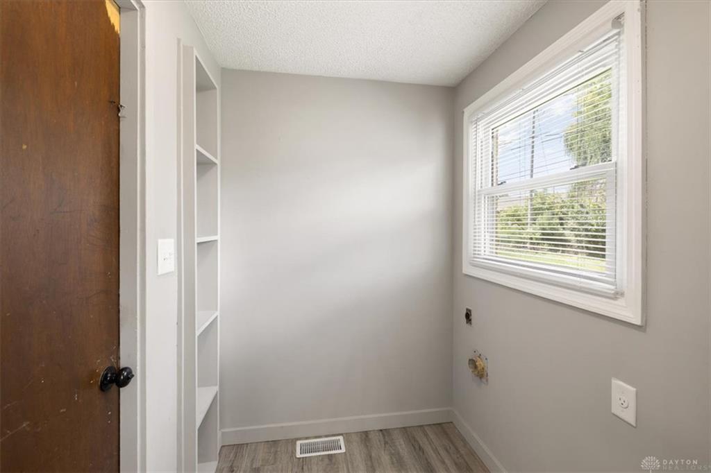 403 Swank Property Photo 23