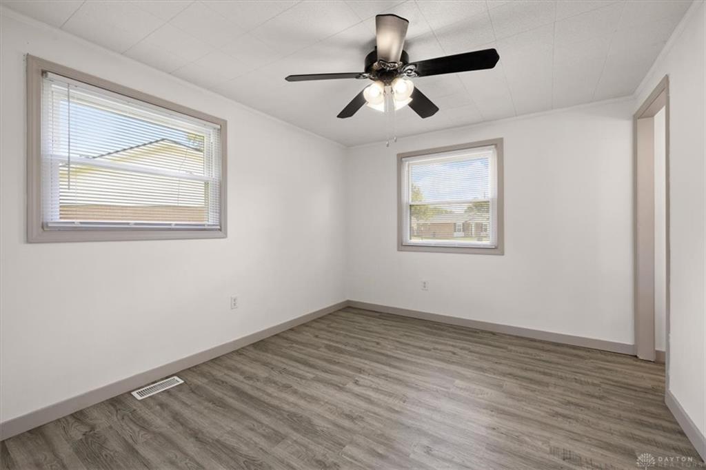 403 Swank Property Photo 32