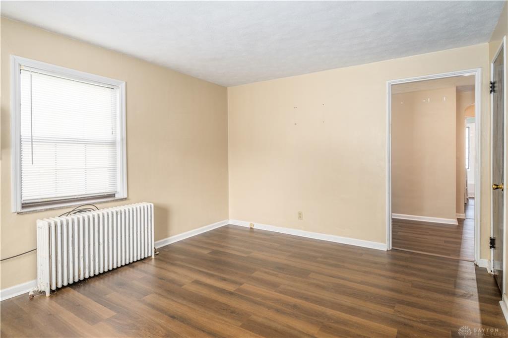 527 Corona Property Photo 3