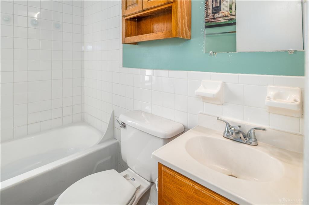 527 Corona Property Photo 12