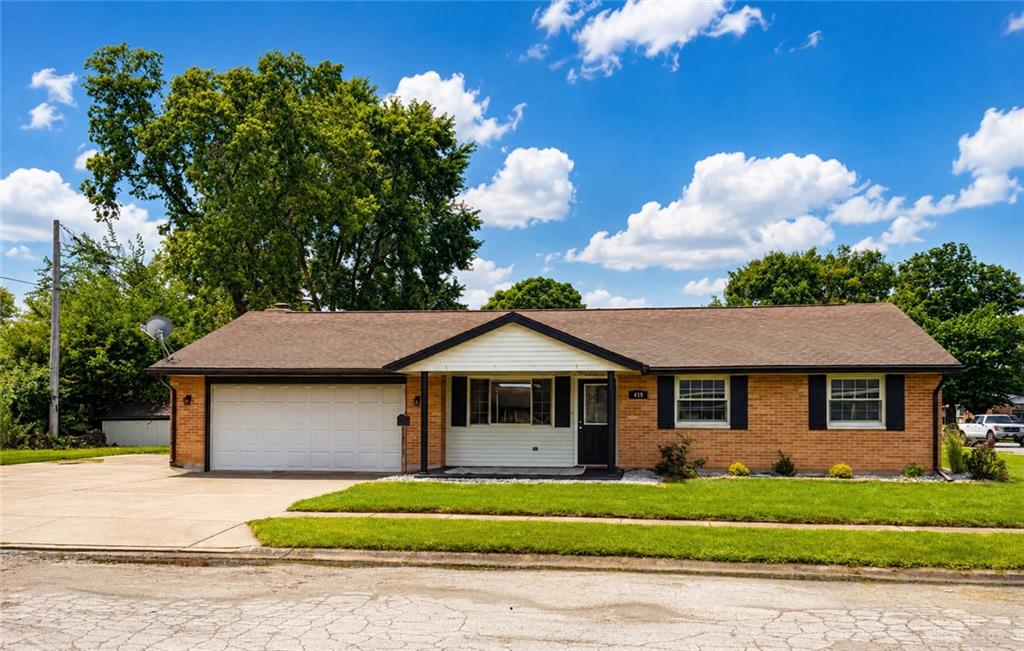419 Vanessa Property Photo 1