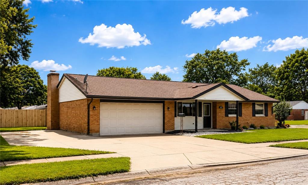 419 Vanessa Property Photo 2