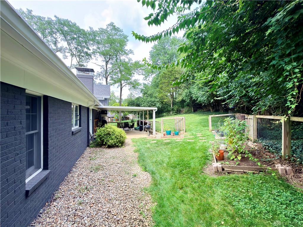1520 Heritage Property Photo 37