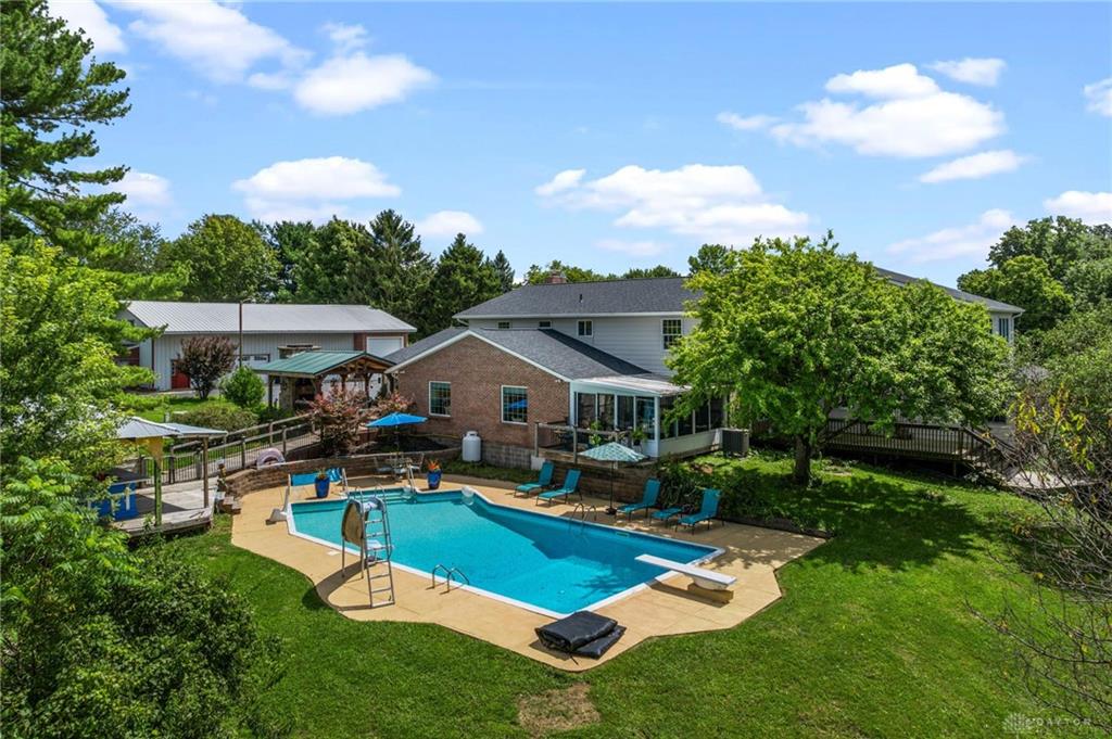 286 Berlin Property Photo 5