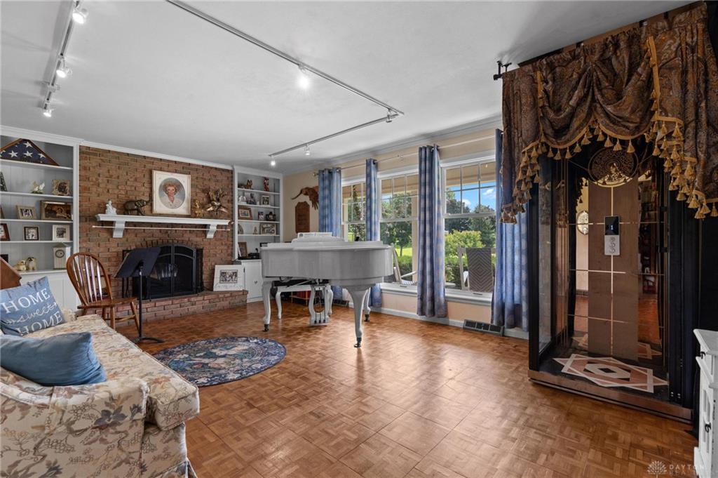286 Berlin Property Photo 13