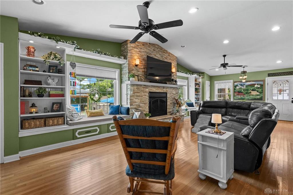 286 Berlin Property Photo 24