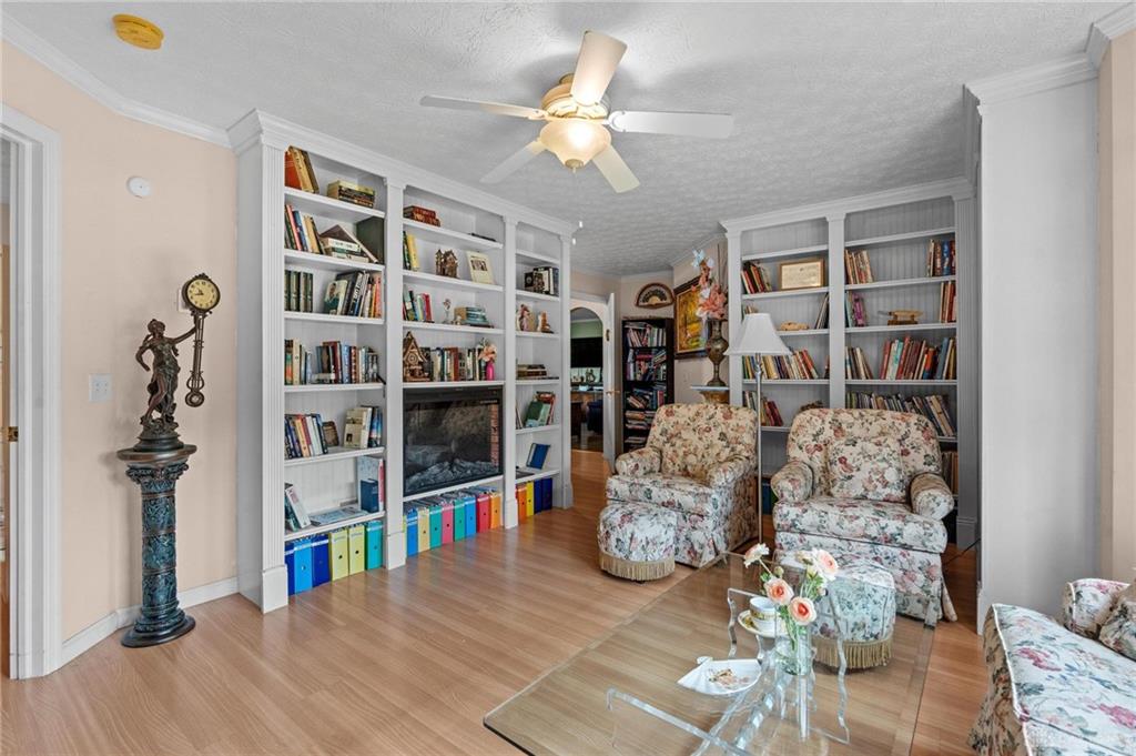 286 Berlin Property Photo 36
