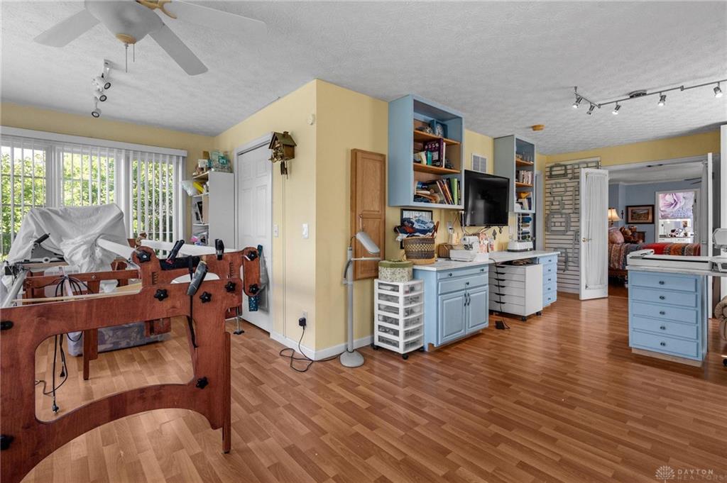 286 Berlin Property Photo 65