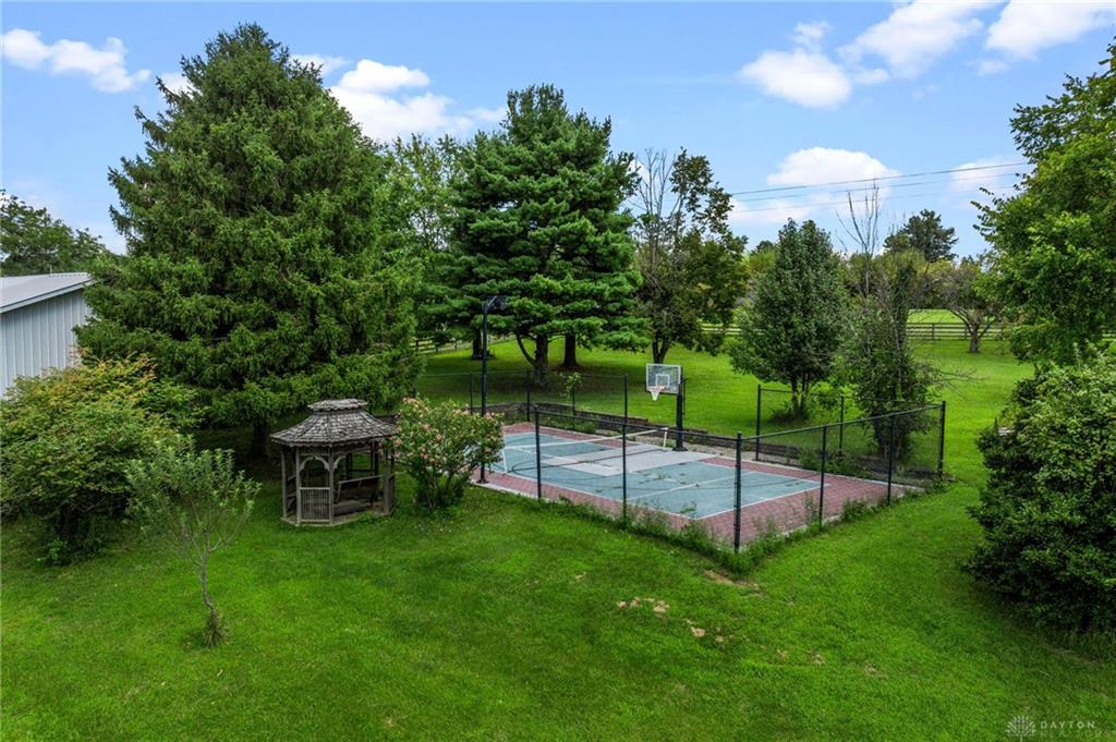 286 Berlin Property Photo 75