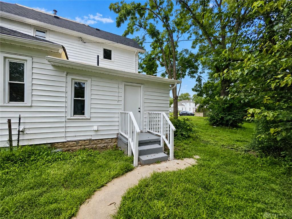 131-133 E Southern Property Photo 18