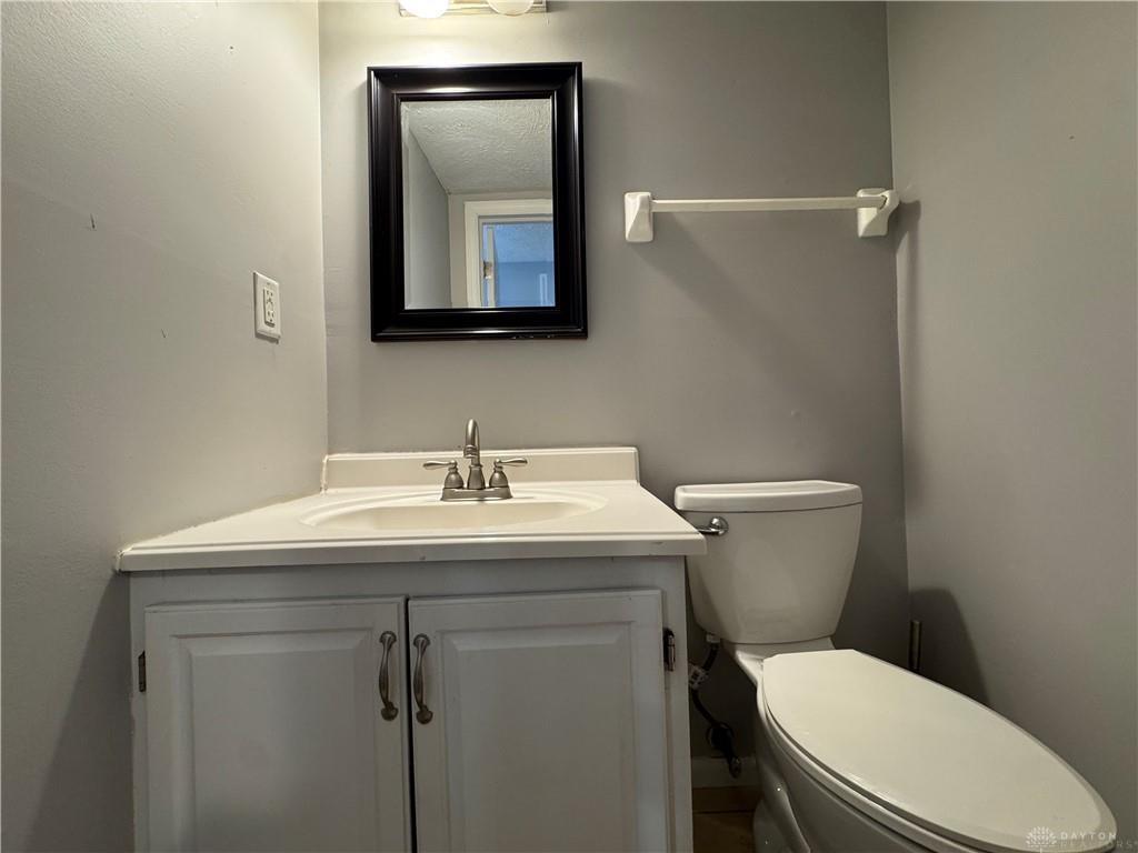 1014 Millerton Property Photo 10