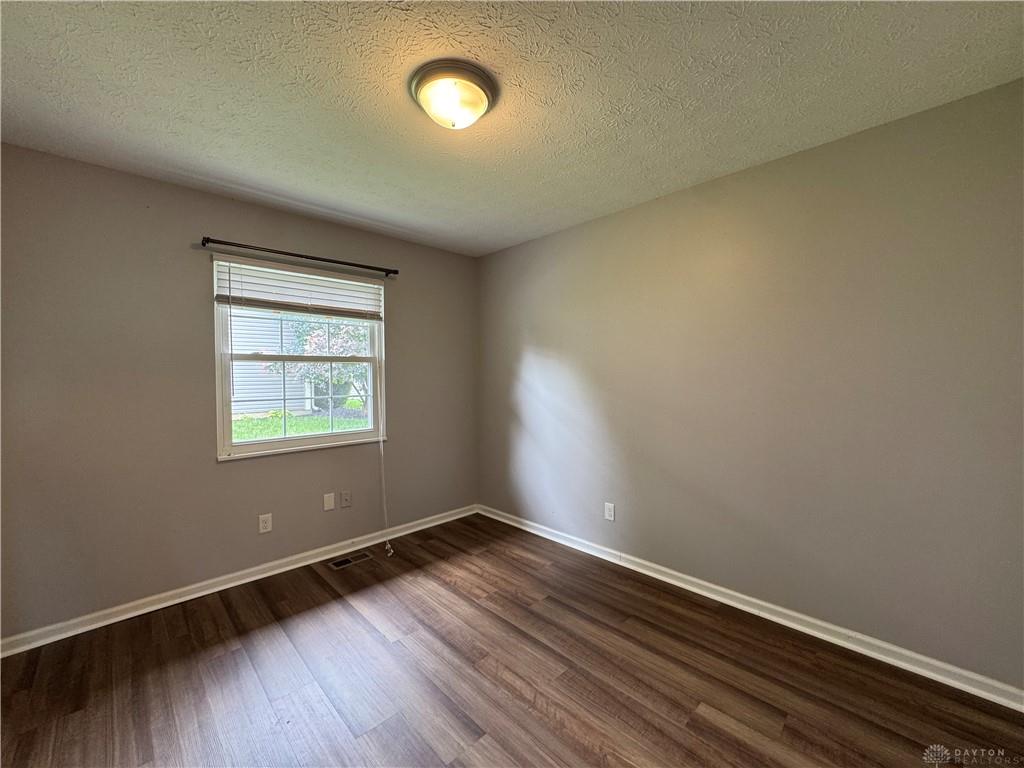 1014 Millerton Property Photo 11