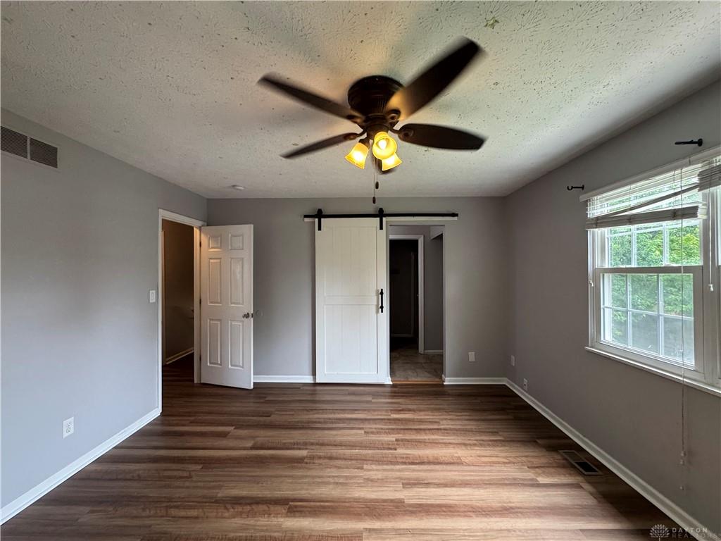 1014 Millerton Property Photo 15