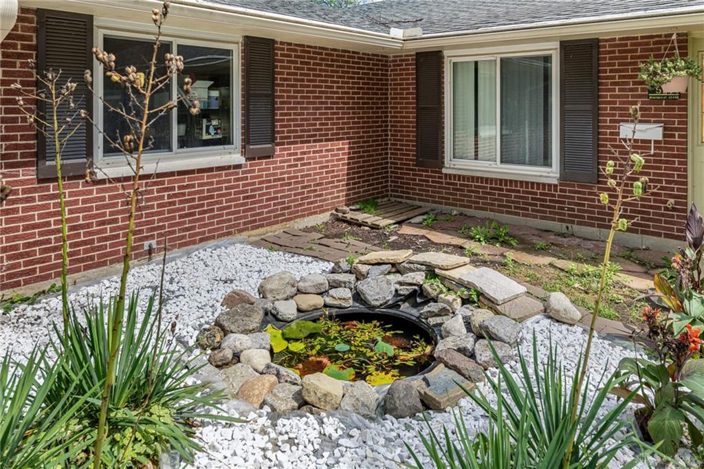5314 Brainard Property Photo 2