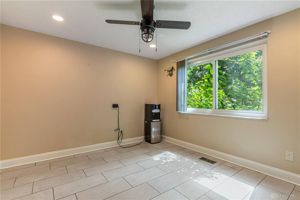 5314 Brainard Property Photo 6