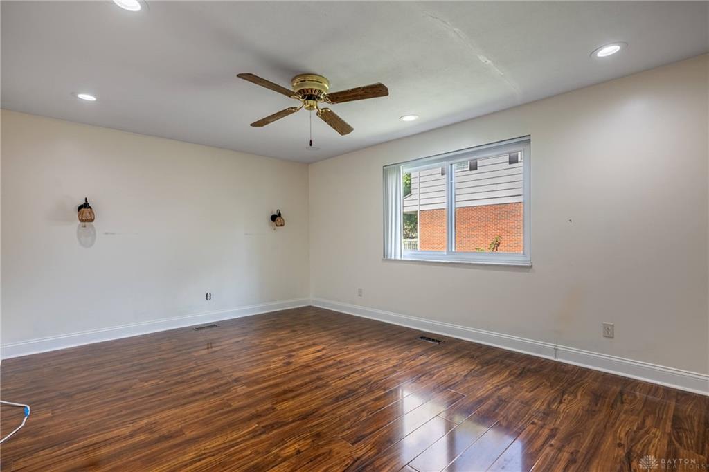 5314 Brainard Property Photo 15
