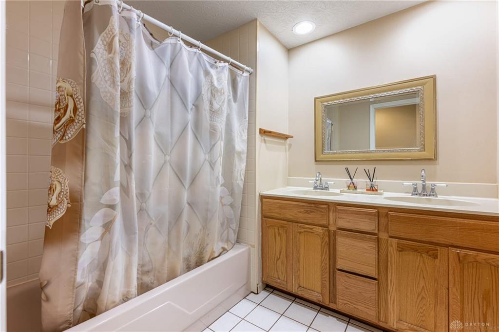 5314 Brainard Property Photo 24