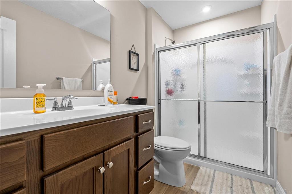 452 Glenhaven Property Photo 20