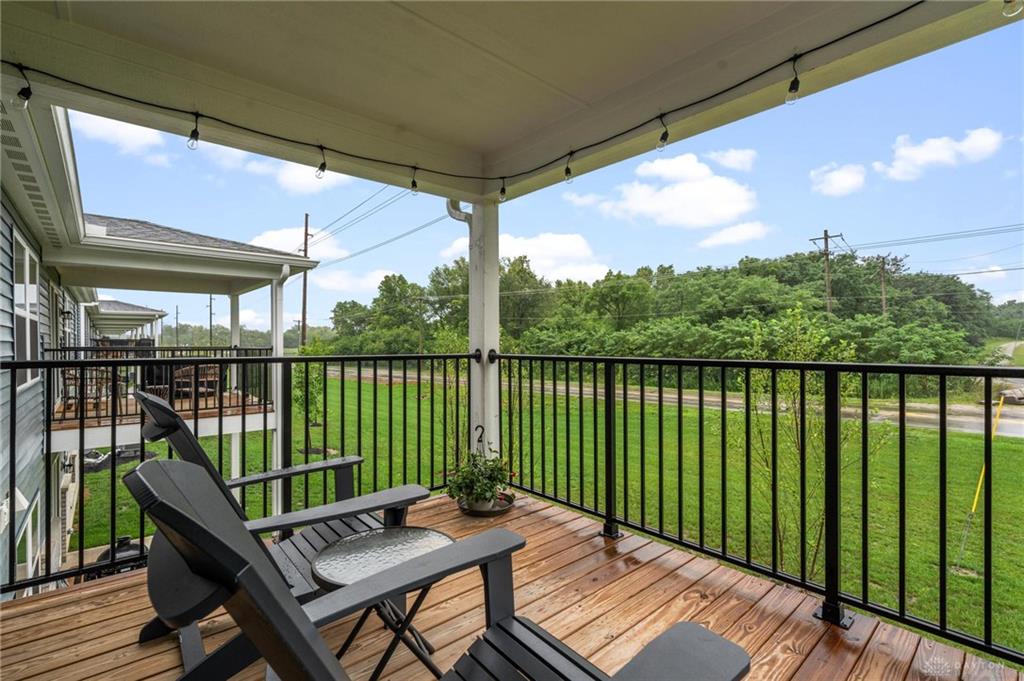 452 Glenhaven Property Photo 22