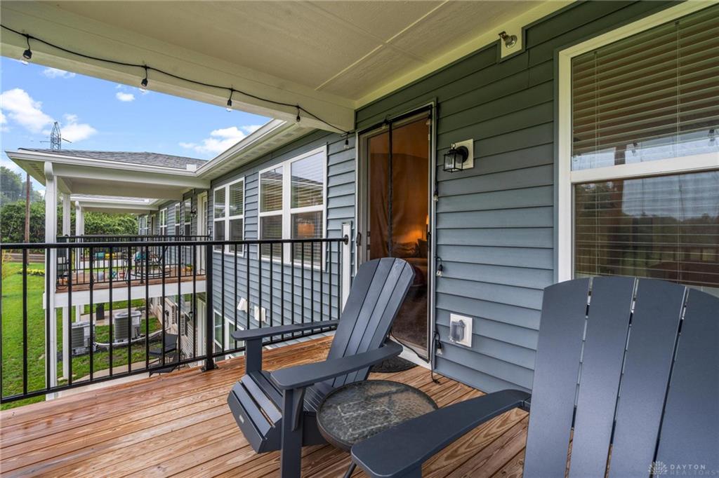 452 Glenhaven Property Photo 23