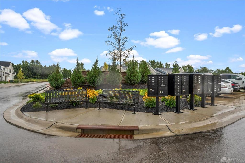 452 Glenhaven Property Photo 26