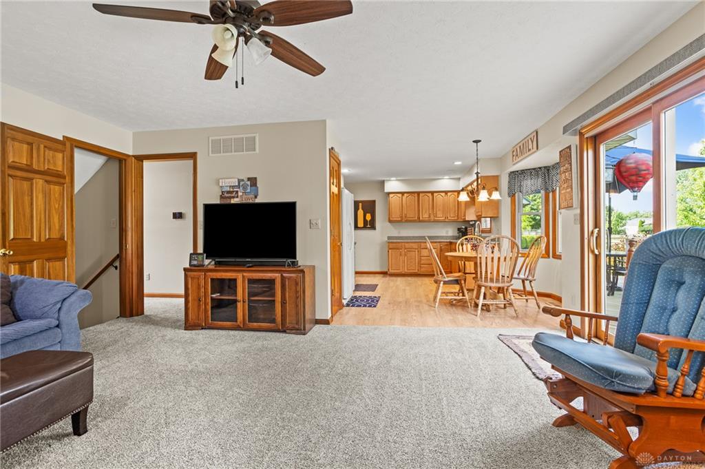 2555 Winfield Property Photo 23