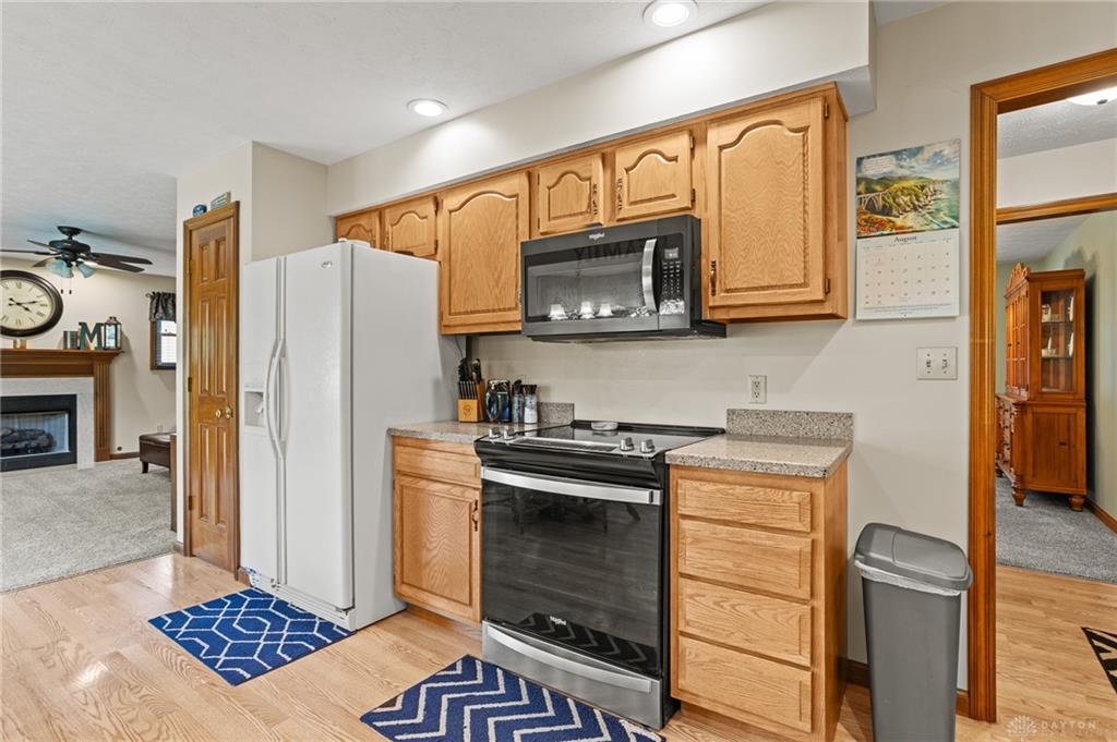 2555 Winfield Property Photo 27