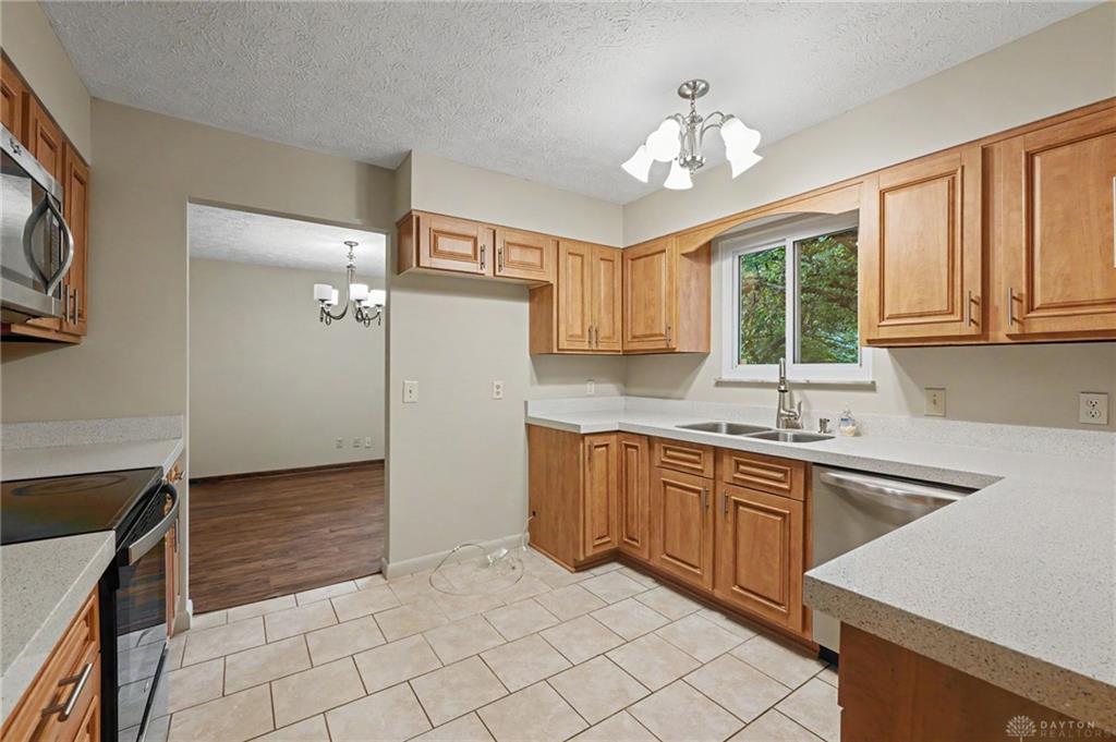 2980 Meadow Park Property Photo 4