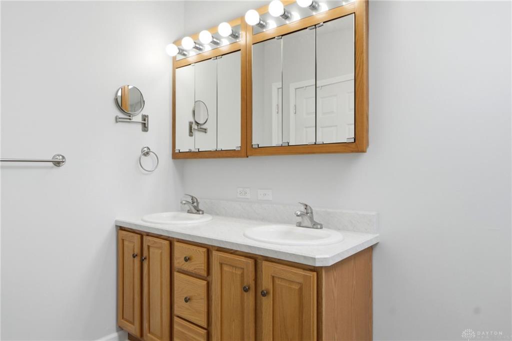 2323 Mallory Property Photo 13