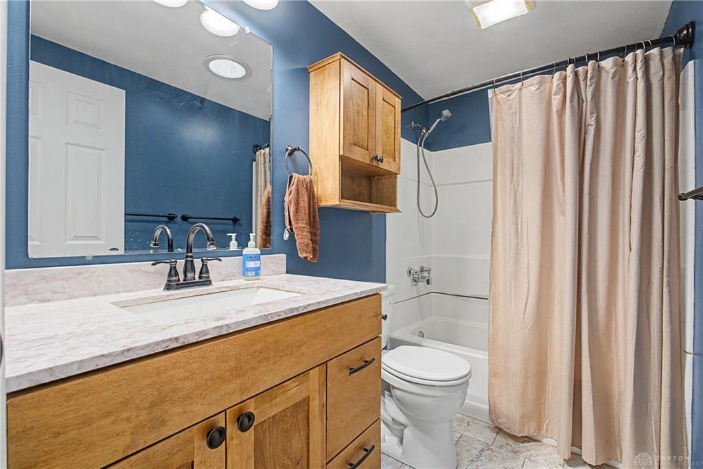 3964 Cloverdale Property Photo 19