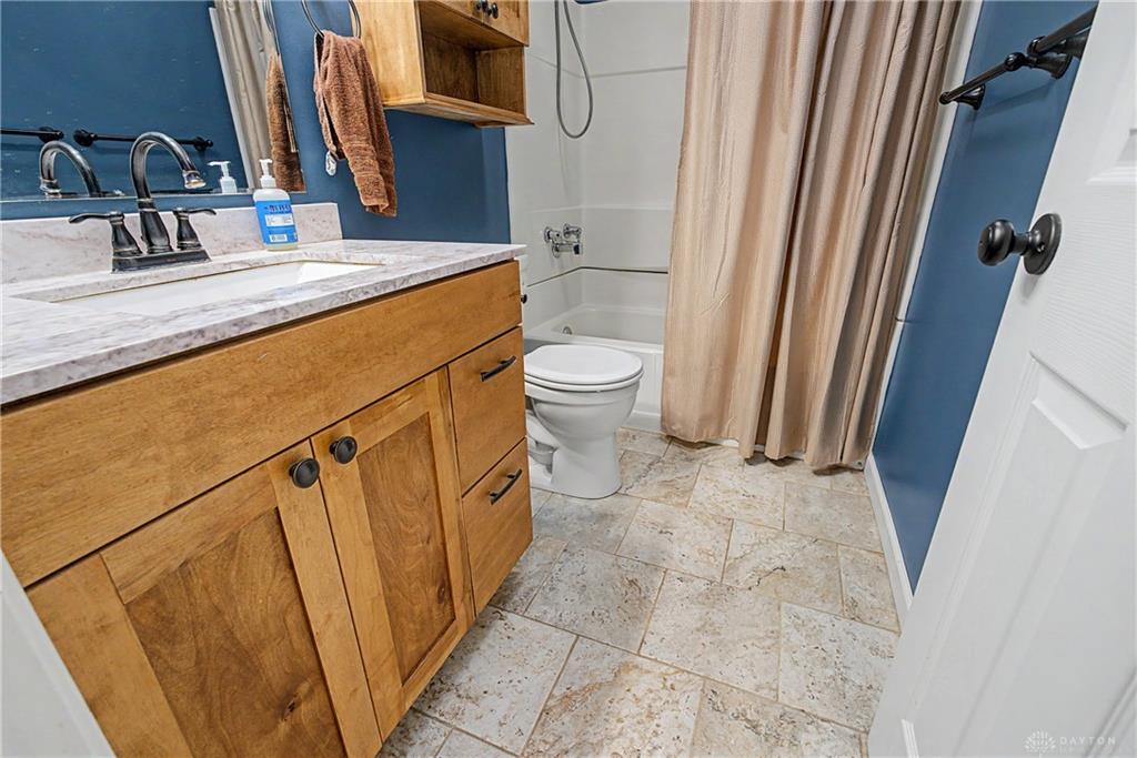 3964 Cloverdale Property Photo 20