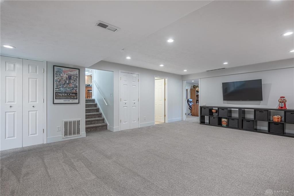 974 Hyde Park Property Photo 37