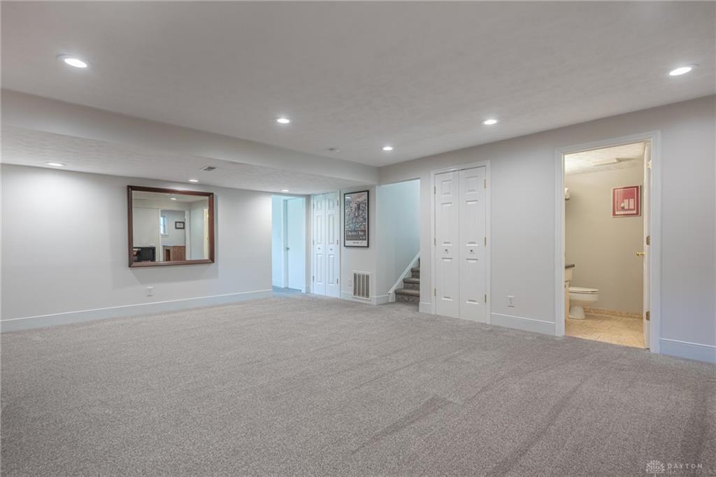 974 Hyde Park Property Photo 39
