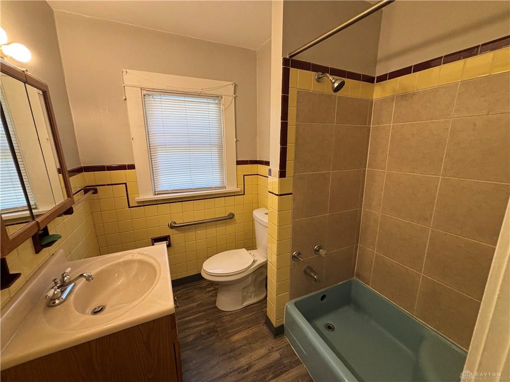 537 Shoop Property Photo 7