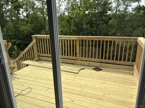 685 Waldsmith Property Photo 14