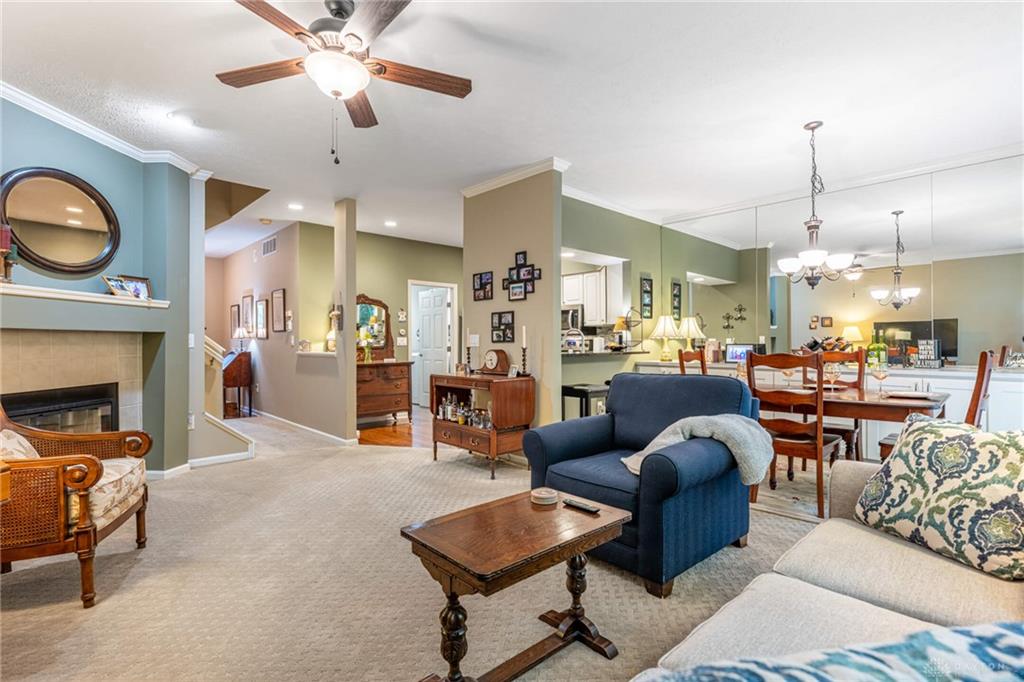 8602 Timber Park Property Photo 4