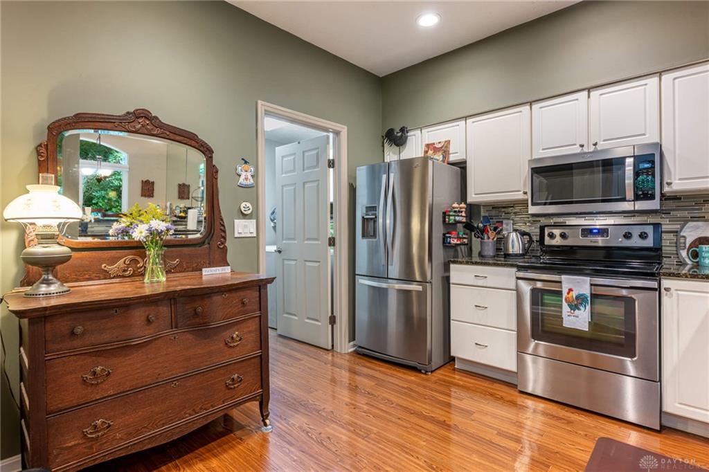 8602 Timber Park Property Photo 9