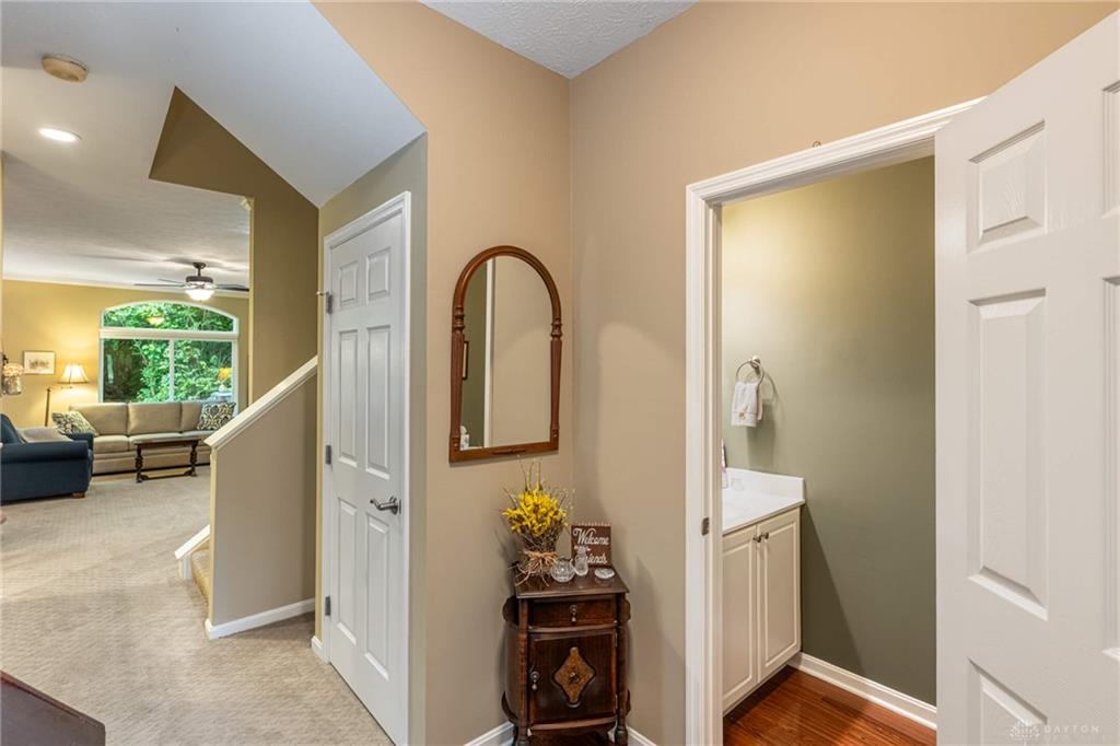8602 Timber Park Property Photo 17