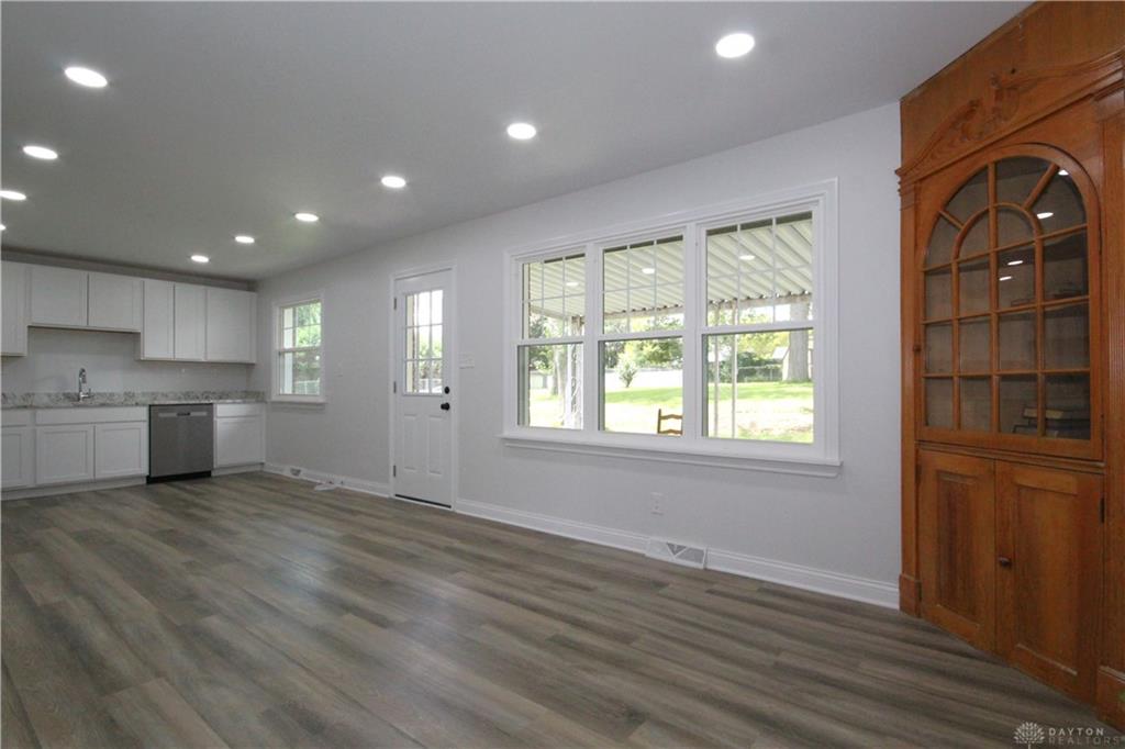 506 Ross Property Photo 15