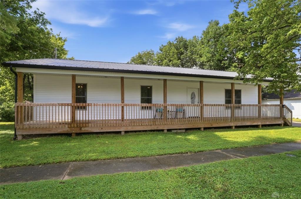 106 Central Property Photo 2