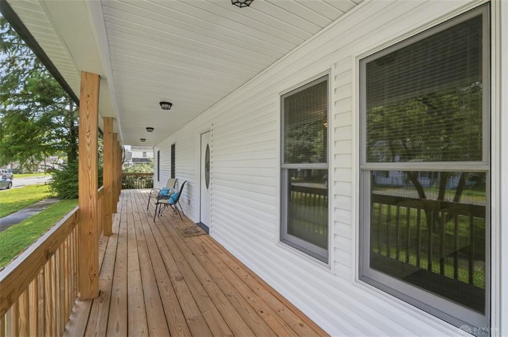 106 Central Property Photo 6