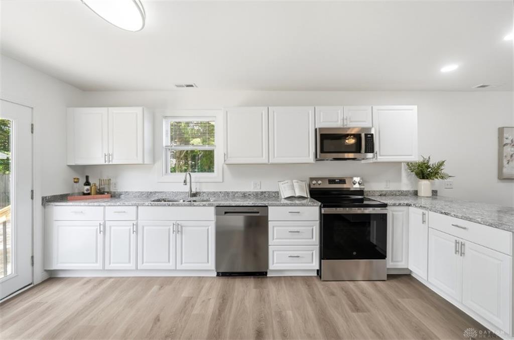 106 Central Property Photo 16