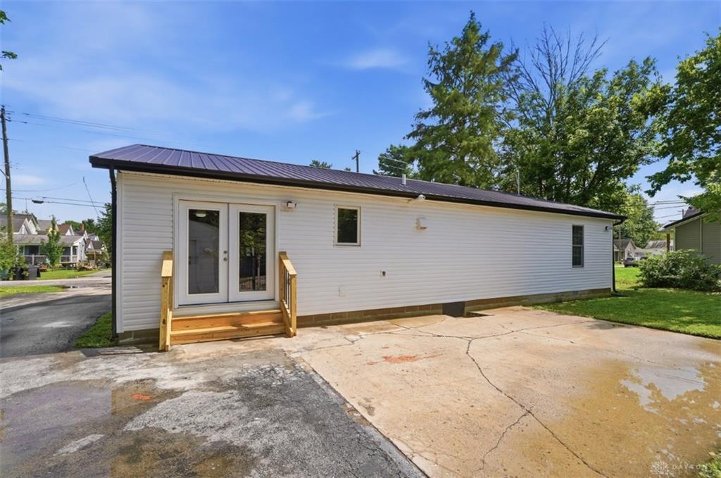 106 Central Property Photo 37
