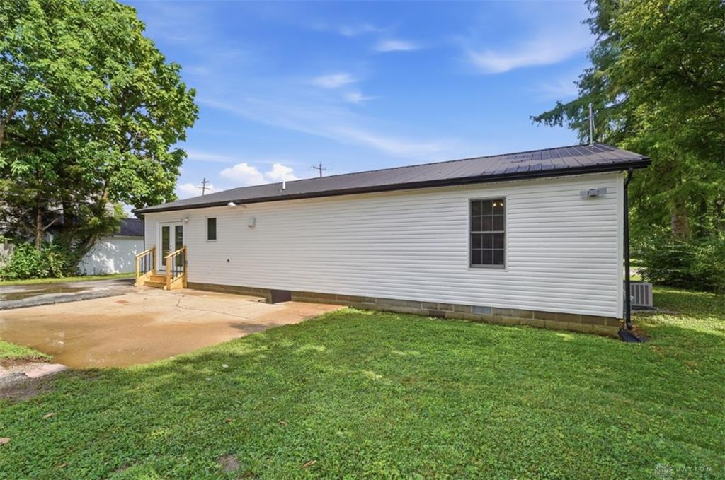 106 Central Property Photo 38