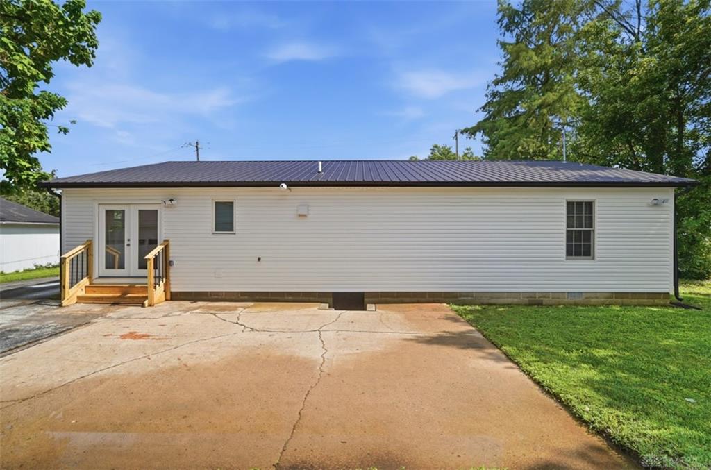 106 Central Property Photo 39