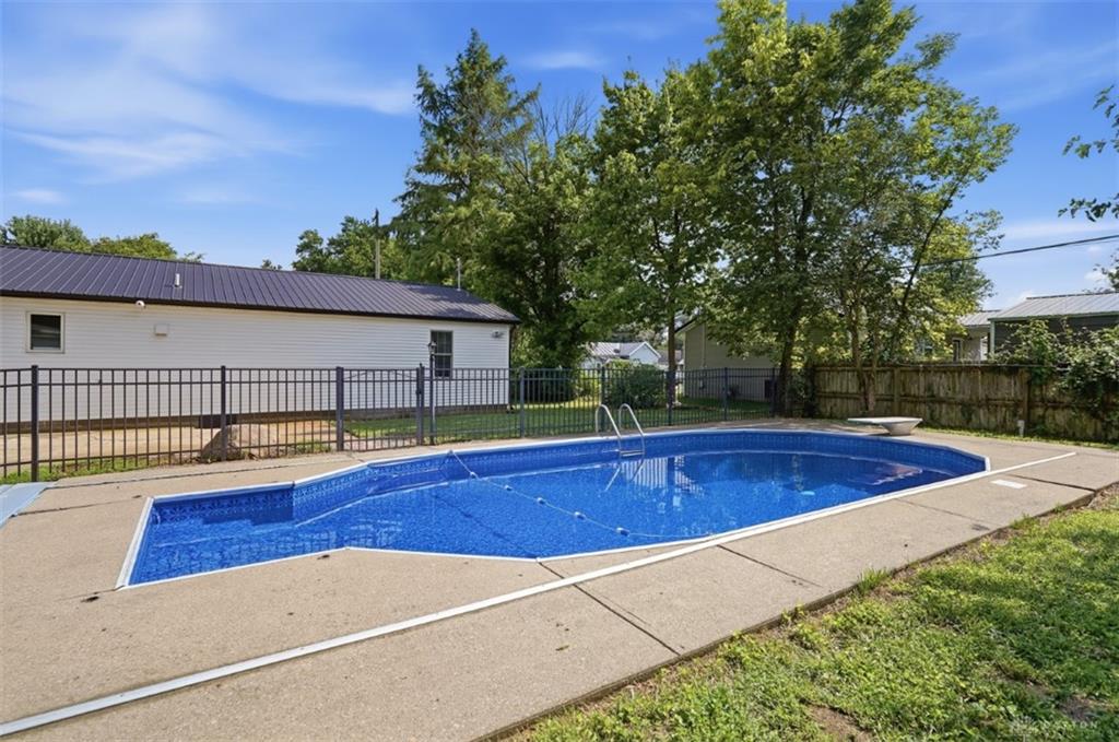 106 Central Property Photo 44